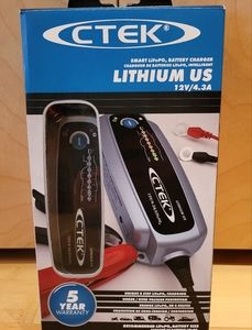 CTEK LiFePo4 car battery charger 56-926
